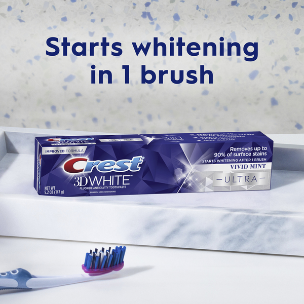 Crest 3D White Ultra Whitening Vivid Mint Toothpaste (5.2 oz)